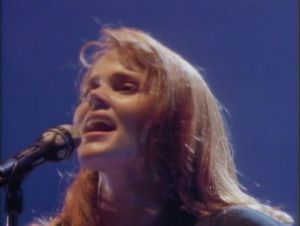 Belinda Carlisle: Love Never Dies