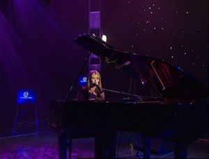 Delta Goodrem: Born To Try (Live)