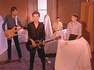 Icehouse: Walls
