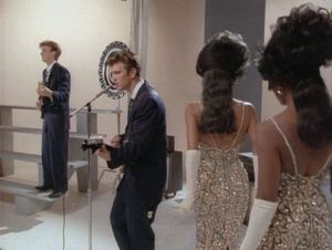Chris Isaak: Dancin'