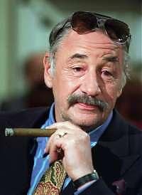 Philippe Noiret