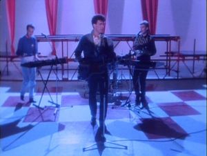 Orchestral Manoeuvres In The Dark: Tesla Girls