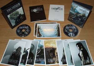 Final Fantasy VII: Advent Children - Limited Edition Collector's Set