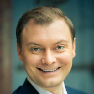 Константин Константинов