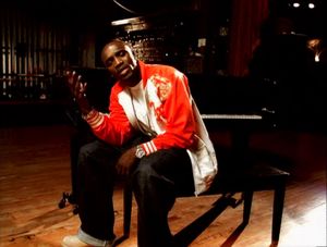 Akon: Lonely
