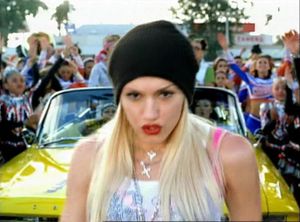 Gwen Stefani: Hollaback Girl