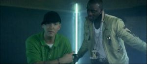 Akon & Eminem: Smack That