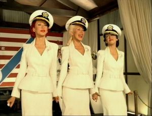 Christina Aguilera: Candyman