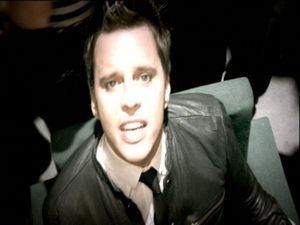 Tiesto & Christian Burns: In The Dark