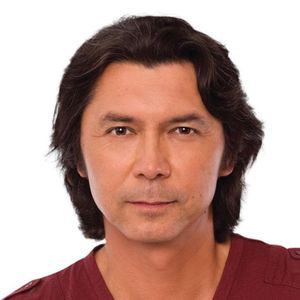 Lou Diamond Phillips