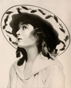 Mae Marsh