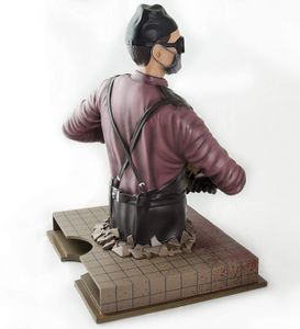 Hostel (Limited Bust Special Edition)