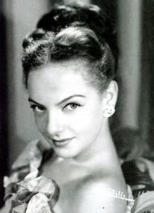 Martha Roth