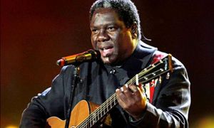 Vusi Mahlasela