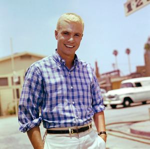 Dwayne Hickman
