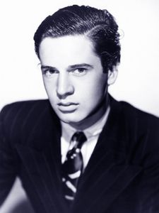 Gene Reynolds