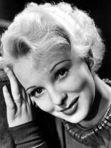 Anna Lee
