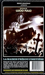 La maison près du cimetière