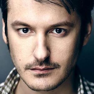 Илья Найшуллер