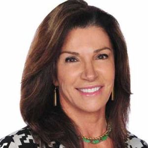 Hilary Farr