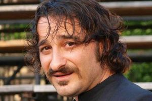 Βασίλης Χαραλαμπόπουλος