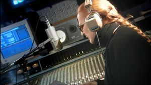 Mina In Studio
