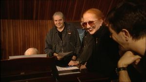 Mina In Studio (Prove Coro Di “Ill Wind”)