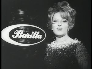 Mina Presenta La Pasta Barilla 1