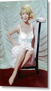 Stella Stevens