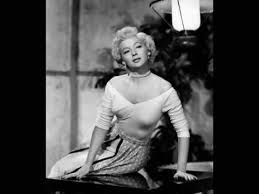 Evelyn Keyes