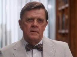 Pat Hingle