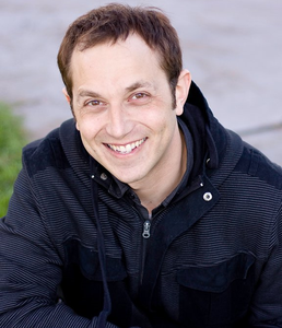 Ian Petrella