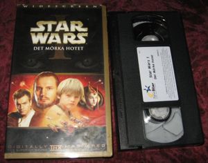 Star Wars I: Det Mörka Hotet