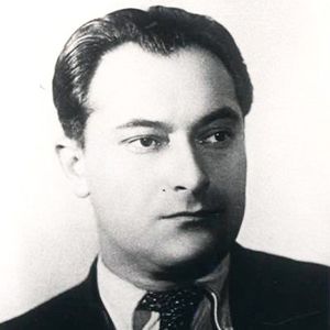 Евгений Петров