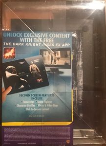 The Dark Knight Rises: [Limited Edition Broken Cowl Box Set]