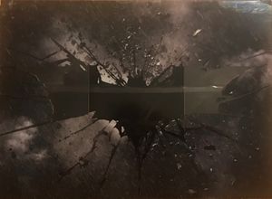 The Dark Knight Rises: [Limited Edition Broken Cowl Box Set]