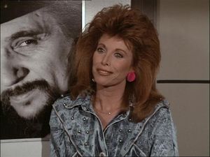 Trish Garland