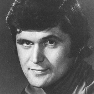 Александр Старостин