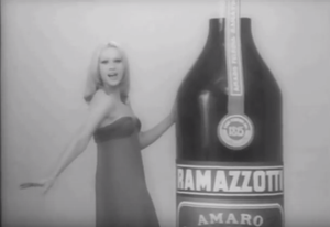 Loretta e la gente...GOGGI - Amaro Ramazzotti
