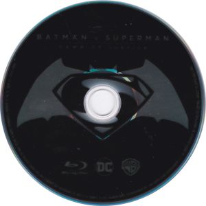 Batman v Superman: Dawn Of Justice: [Target Stores 64-Page Exclusive Digibook]