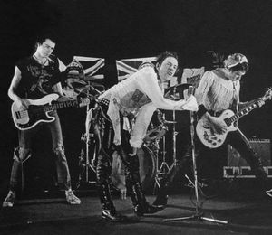 Sex Pistols: God Save The Queen