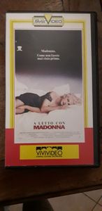 A Letto Con Madonna