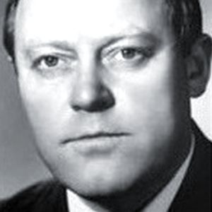 Олег Хроменков