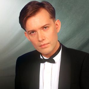 Олег Погудин
