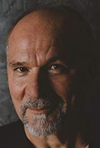 John Kapelos
