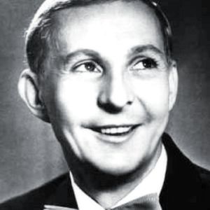 Борис Новиков