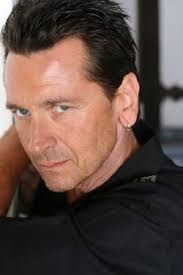 Mark Lindsay Chapman
