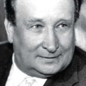 Павел Суханов
