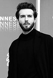 Guy Burnet