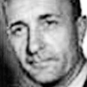 Лев Сухов